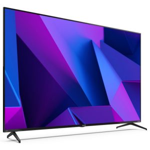 Técnico de Sator reparando un televisor Sharp